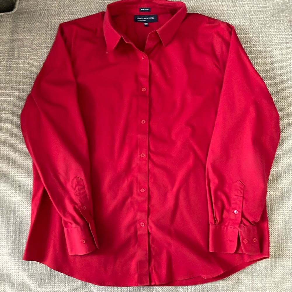Jones New York no iron red blouse